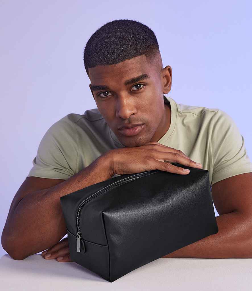BagBase Boutique Toiletry Case | Black/Black