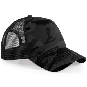 Beechfield Camo Snapback Trucker Cap | Midnight Camo