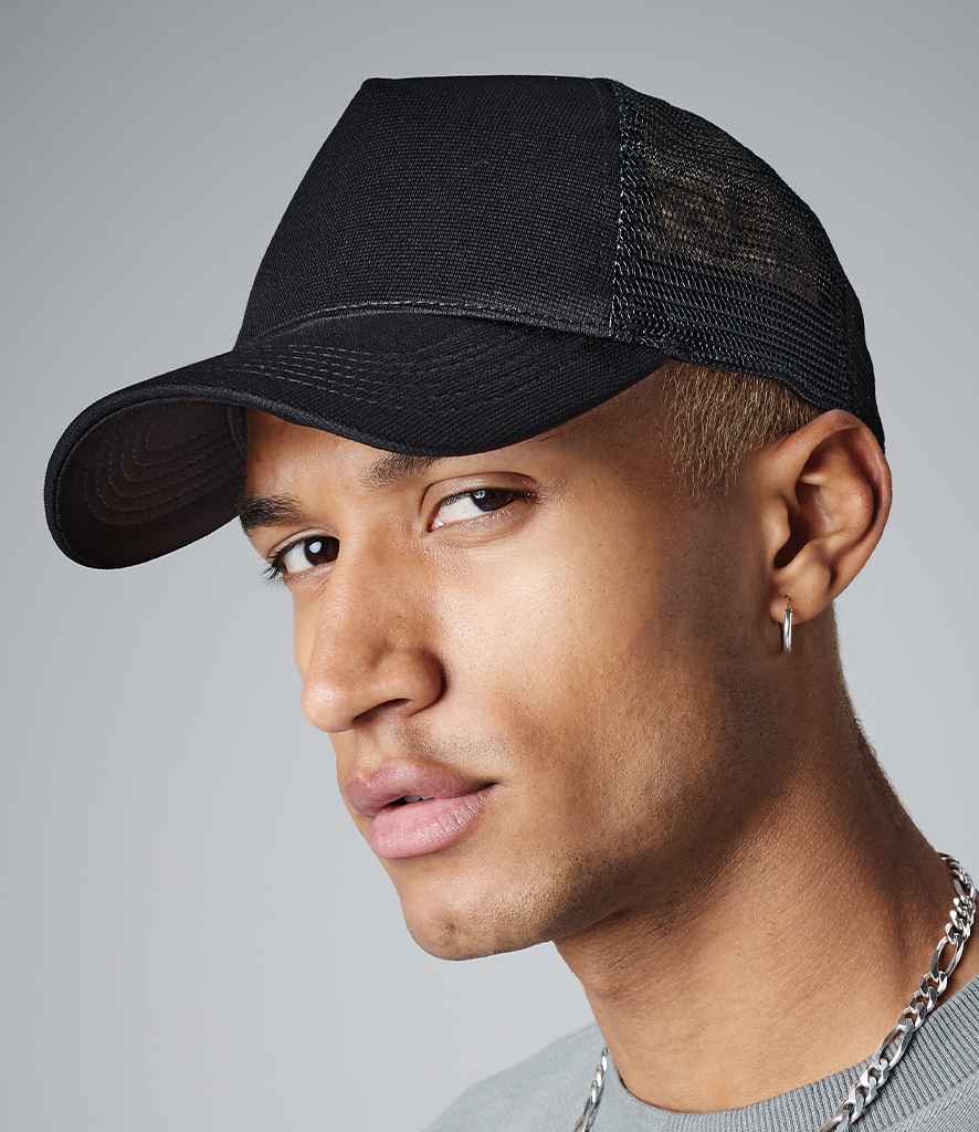 Beechfield Microknit Snapback Trucker Cap | Black