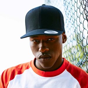 Flexfit Classic Snapback Cap | Black