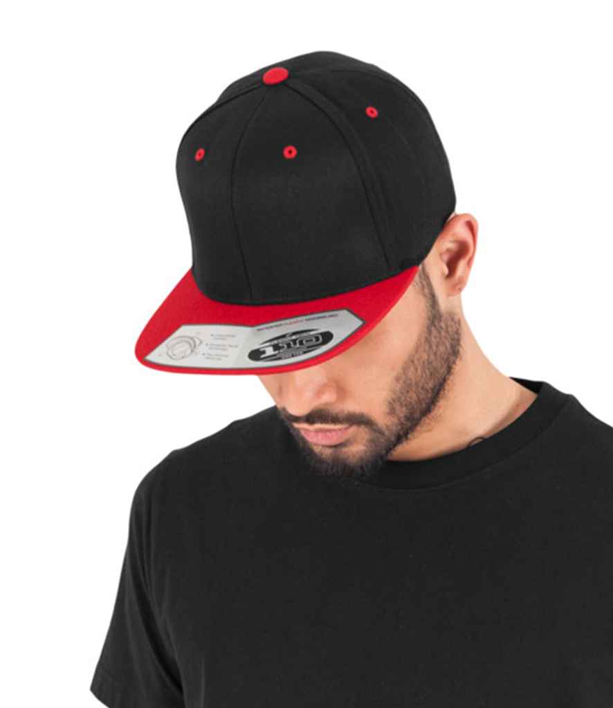 Flexfit Fitted Snapback Cap | Black/Red