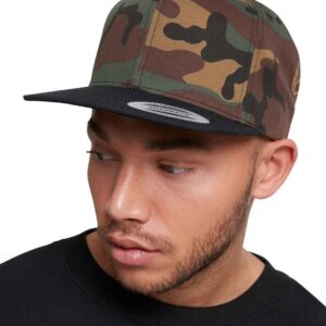 Flexfit Two Tone Classic Camo Snapback Cap | Green Camo/Black